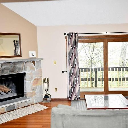 3-Bedroom Vacation Home Steps To Camelback Ski Area Ski-In Ski-Out Crescent Lake Exterior photo