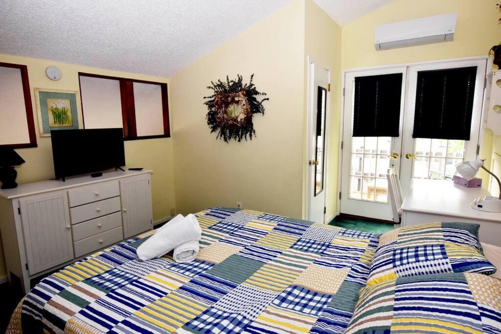 3-Bedroom Vacation Home Steps To Camelback Ski Area Ski-In Ski-Out Crescent Lake Exterior photo