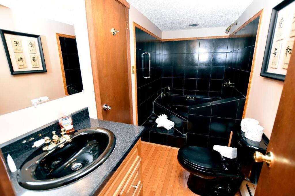 3-Bedroom Vacation Home Steps To Camelback Ski Area Ski-In Ski-Out Crescent Lake Exterior photo