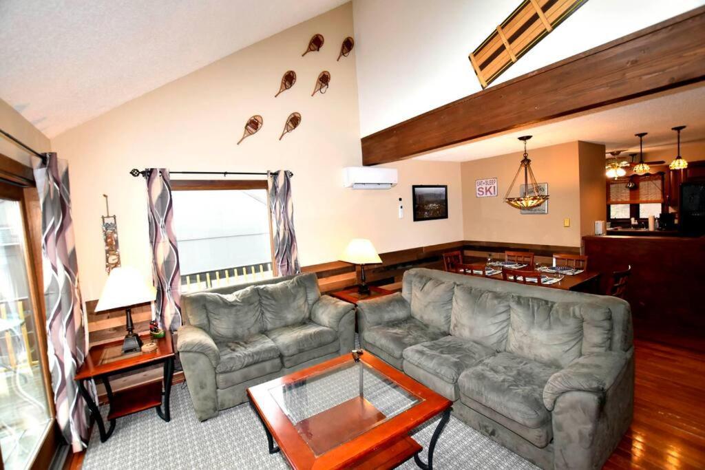 3-Bedroom Vacation Home Steps To Camelback Ski Area Ski-In Ski-Out Crescent Lake Exterior photo